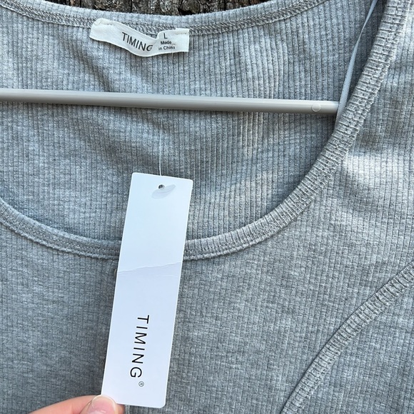 Button front, cropped corset top. - Picture 4 of 4